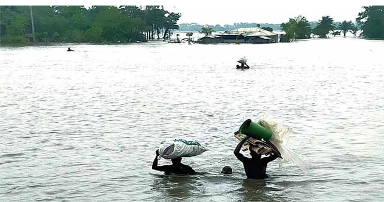 দেশে ঘূর্ণিঝড় রিমালের আঘাত, দুর্গতদের মানবেতর জীবন