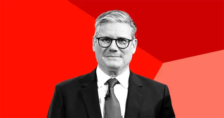 যুক্তরাজ্যে ১৪ বছর পর ক্ষমতার পথে লেবার পার্টি