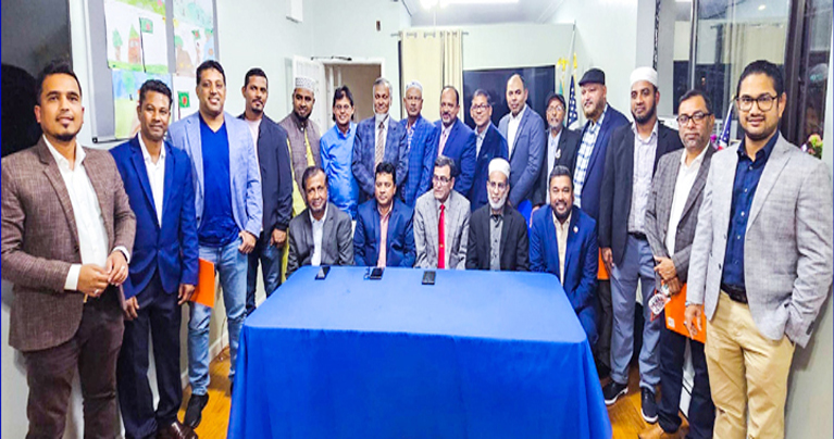 বাংলাদেশ সোসাইটির বিজয়ীদের মাঝে সার্টিফিকেট বিতরণ