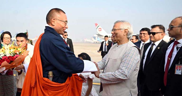 ভুটানের প্রধানমন্ত্রী তোবগেকে ঢাকায় উষ্ণ অভ্যর্থনা