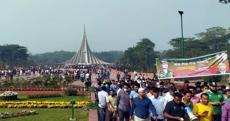 ফুলে ফুলে বীর সন্তানদের স্মরণ