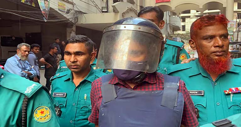 ঢাকা বিশ্ববিদ্যালয়ের ছাত্রকে যৌন নিপীড়নের অভিযোগে শিক্ষক গ্রেপ্তার