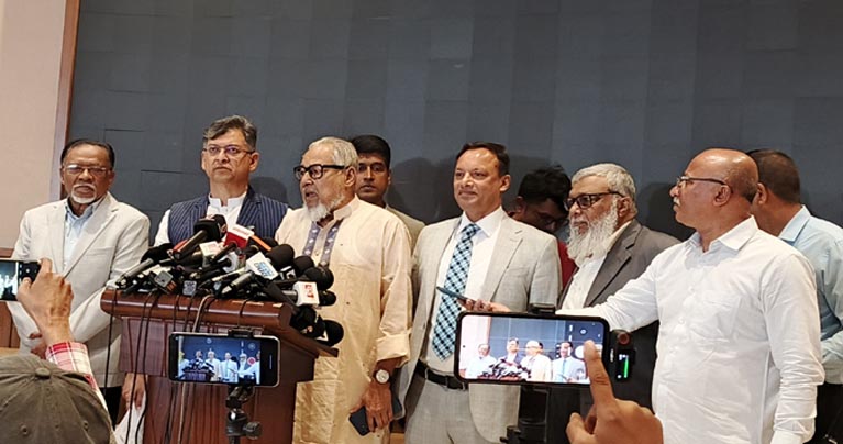 একই ব্যক্তি দলীয় প্রধান ও প্রধানমন্ত্রী নয়, প্রস্তাবের বিপক্ষে বিএনপি