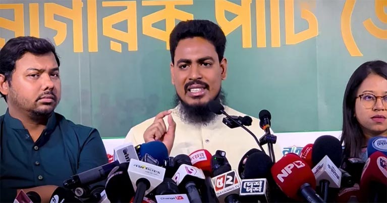 গণভোটের রায় অস্বীকার করছে সরকার : আখতার হোসেন