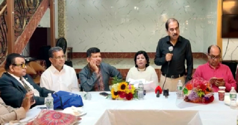 বাংলাদেশের রাজনীতি ঠিক করেন অন্যরা