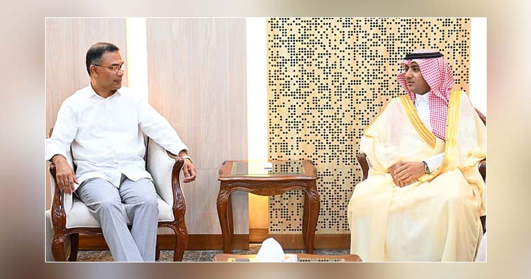 প্রধানমন্ত্রীর সঙ্গে সৌদি রাষ্ট্রদূতের সৌজন্য সাক্ষাৎ