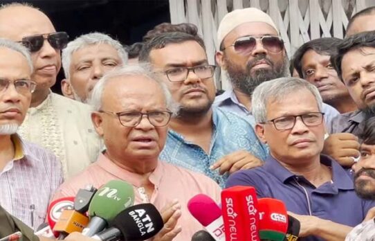 জনগণকে সঙ্গে নিয়ে সন্ত্রাসী কার্যক্রম রুখে দেয়া হবে : রিজভী