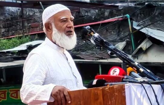 ফ্যাসিস্টদের বিচার নিশ্চিত করুন, নইলে যাওয়ার পথ খুঁজুন : জামায়াত আমির