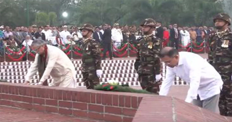 স্বাধীনতা দিবসে জাতীয় স্মৃতিসৌধে রাষ্ট্রপতি ও প্রধানমন্ত্রীর শ্রদ্ধা