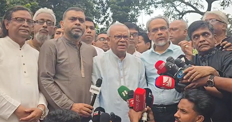 দেশের সার্বভৌমত্বের বিরুদ্ধে কেউ ষড়যন্ত্র করলে নজরুলের বাণী রুখে দাঁড়াতে শেখায় : রিজভী