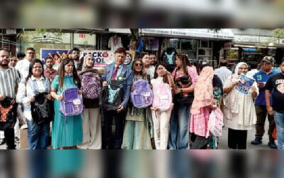 শিক্ষার্থীদের মাঝে স্কুলসামগ্রী বিতরণ করলো মা ফাউন্ডেশন