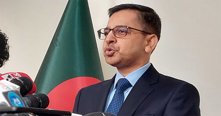 বাংলাদেশের সাথে সমতা ও শ্রদ্ধার ভিত্তিতেই সম্পর্ক চায় ভারত : প্রণয় ভার্মা