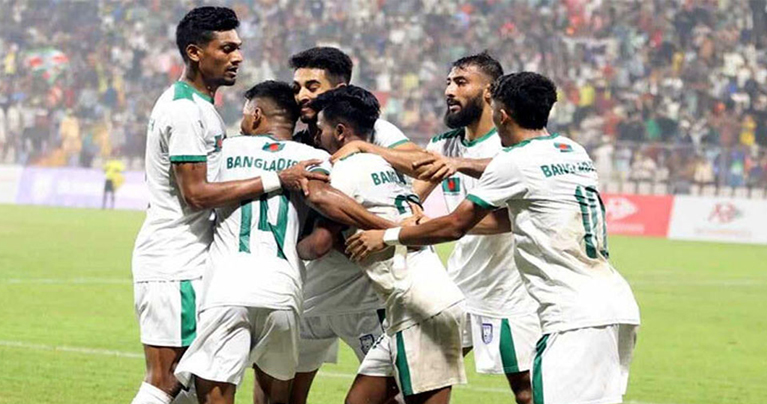 শেষ মুহূর্তের নাটকীয় জয় দিয়েই বছর শেষ বাংলাদেশের