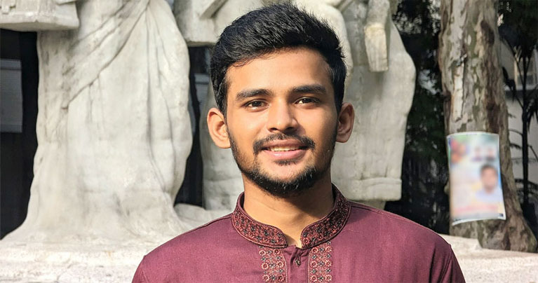 প্রশংসায় ভাসছেন যুব ও ক্রীড়া উপদেষ্টা আসিফ মাহমুদ