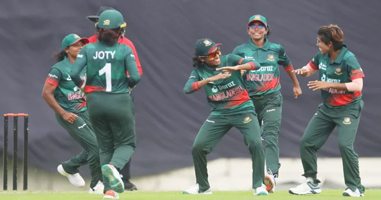 ভারতের বিপক্ষে বাংলাদেশের মেয়েদের ঐতিহাসিক জয়