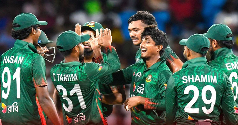 শেষ ওভারে হাসান ম্যাজিকে রুদ্ধশ্বাস জয় বাংলাদেশের