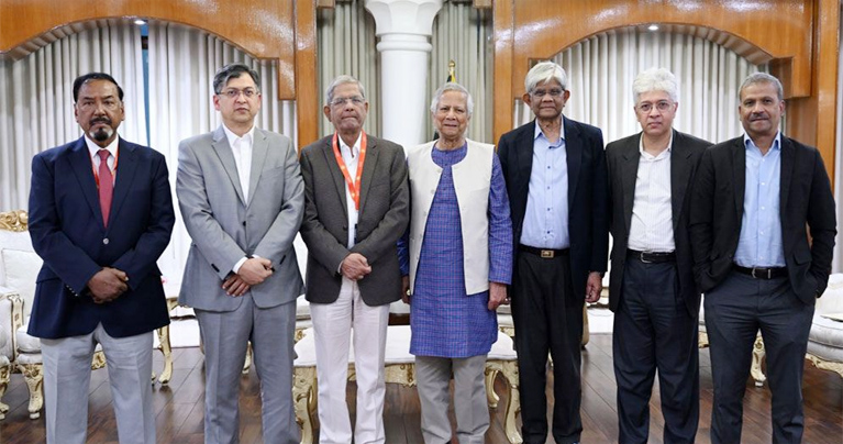ডিসেম্বরের মধ্যে সরকার নির্বাচন করার প্রস্তুতি নিচ্ছে : মির্জা ফখরুল