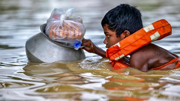 বাংলাদেশে ভয়াবহ বন্যায় ঝুঁকিতে ২০ লাখ শিশু : ইউনিসেফ