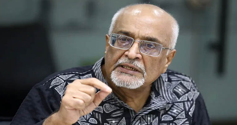 স্বৈরাচারকে সরালাম, কিন্তু বলার জায়গায় এখনও সংকোচ : দেবপ্রিয় ভট্টাচার্য