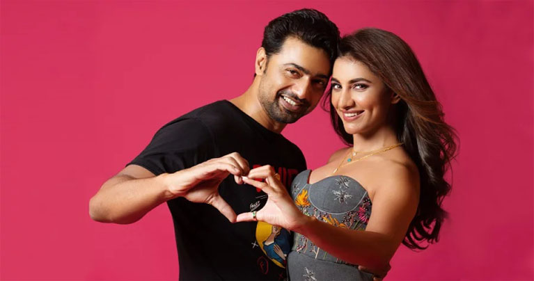 বিয়ে করেছেন দেব-রুক্মিনী?