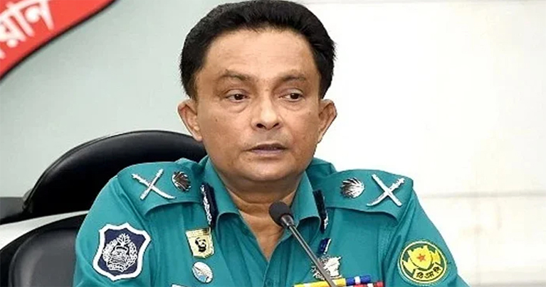 বিমানবন্দরে ডিএমপির সাবেক কমিশনার গোলাম ফারুক আটক