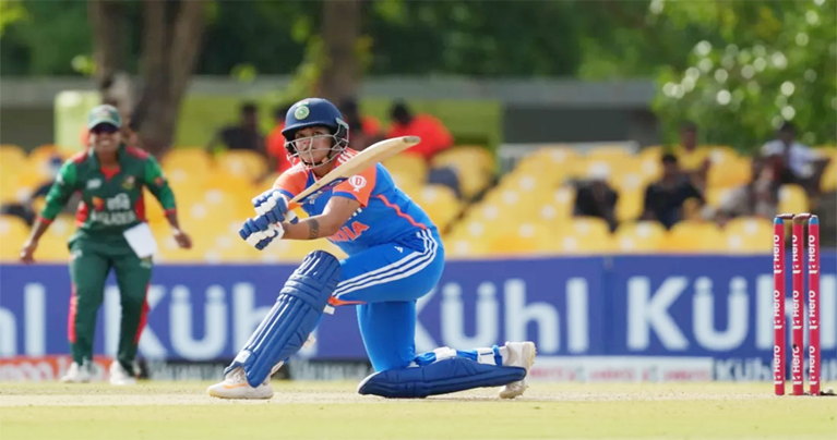 ভারতের কাছে ১০ উইকেটে হেরে ফাইনালের স্বপ্ন শেষ বাংলাদেশের