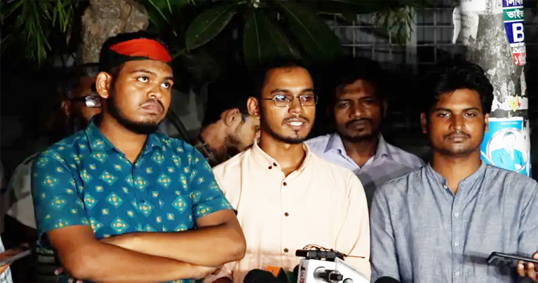 নিখোঁজদের ফিরিয়ে দেয়া ও চারজন মন্ত্রীর পদত্যাগসহ চার দফা দাবি দুই সমন্বয়কের