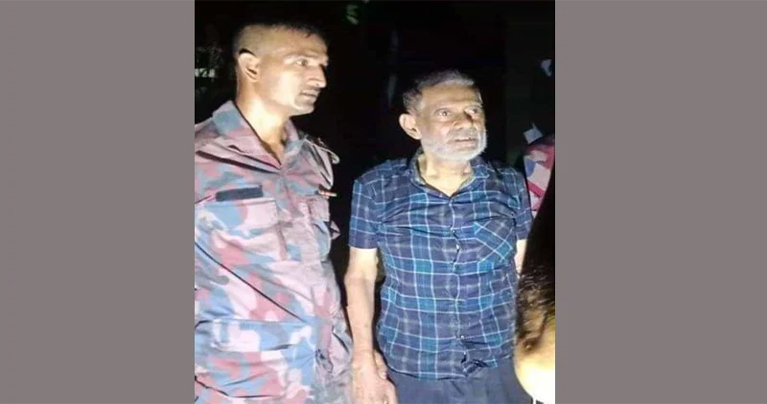ভারতে পালানোর সময় সাবেক বিচারপতি মানিক গ্রেপ্তার