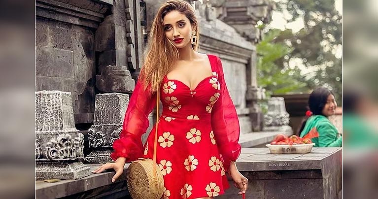 অভিনেত্রী হিসেবে আমার সীমাবদ্ধতা আছে : মিথিলা