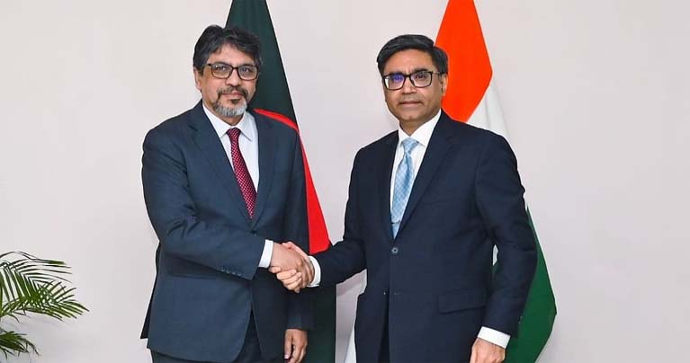 ভারতের অঙ্গীকারের প্রতিফলন দেখার অপেক্ষায় বাংলাদেশ