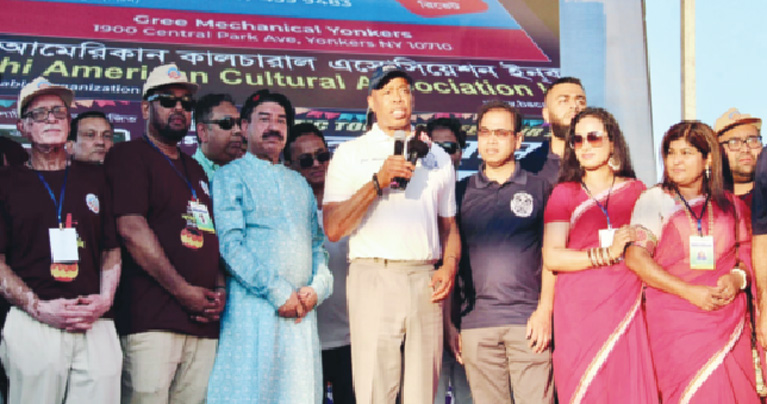 ব্রঙ্কসে বাকা’র বাংলা মেলায় উৎসবের ঢেউ