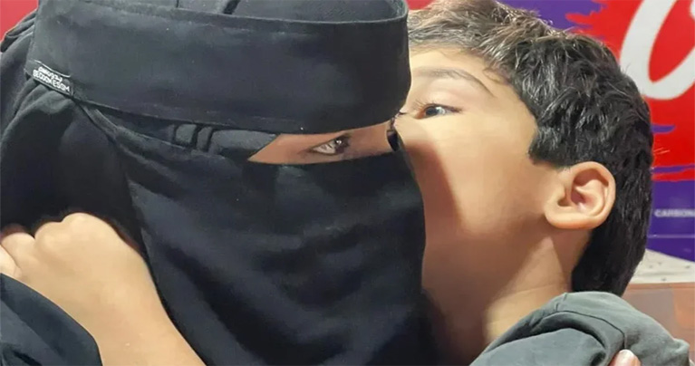 ভারতের ‘অবিচার’: মা-বিচ্ছিন্ন বহু নিষ্পাপ কাশ্মীরি শিশু