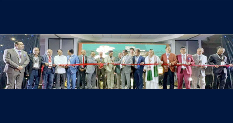 উত্তর আমেরিকায় বিভক্ত তিন ফোবানা সম্মেলন
