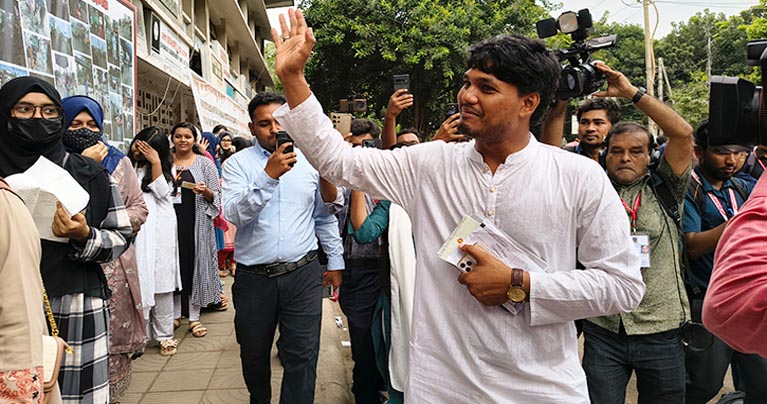 সাদিক কায়েম-ফরহাদের বিরুদ্ধে অনিয়মের অভিযোগ আবিদুলের