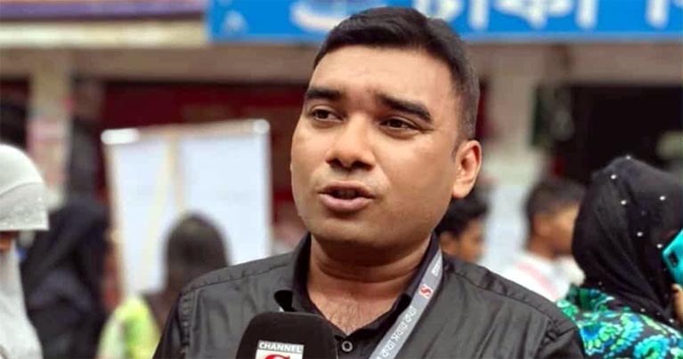 ডাকসু নির্বাচনে দায়িত্ব পালনকালে সাংবাদিকের মৃত্যু