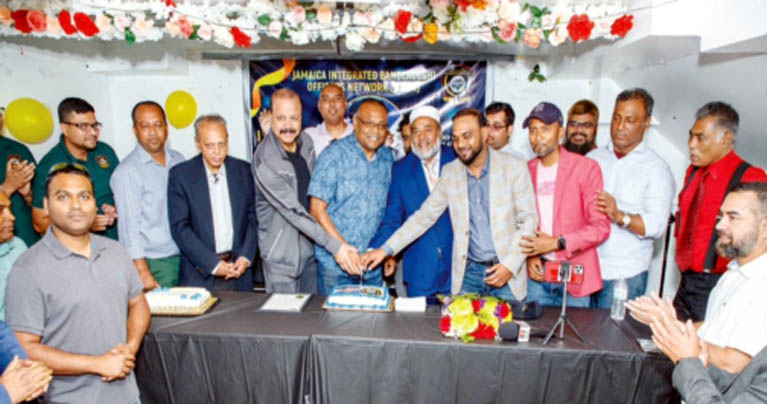 কারাম চৌধুরীকে ‘জীবন’র সংবর্ধনা