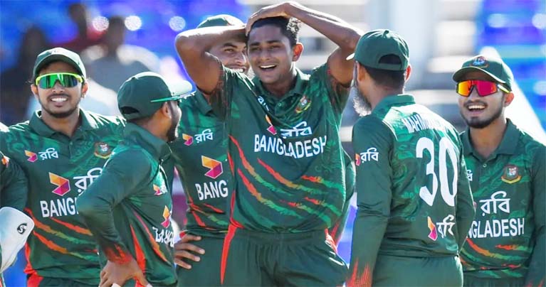বাংলাদেশের প্রতিভা দেখে মুগ্ধ ‘বিশ্বজয়ী’ কোচ