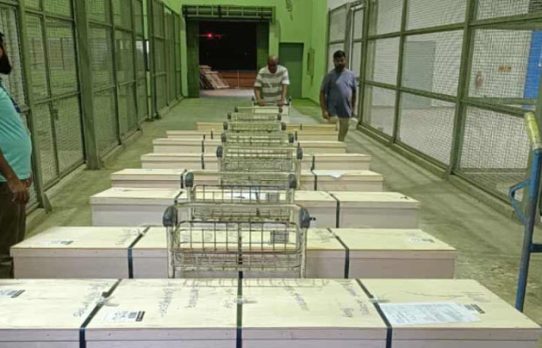 ওমান থেকে দেশে ফিরল ৮ প্রবাসীর লাশ, শোকের ছায়া