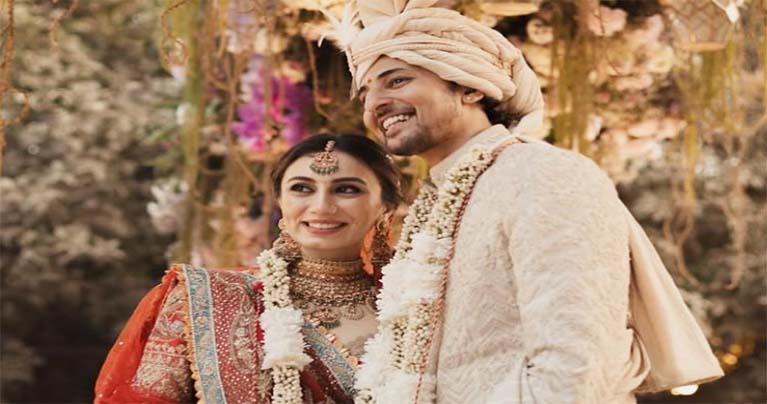 লাখো তরুণীর হৃদয় ভেঙে কাকে বিয়ে করলেন দর্শন
