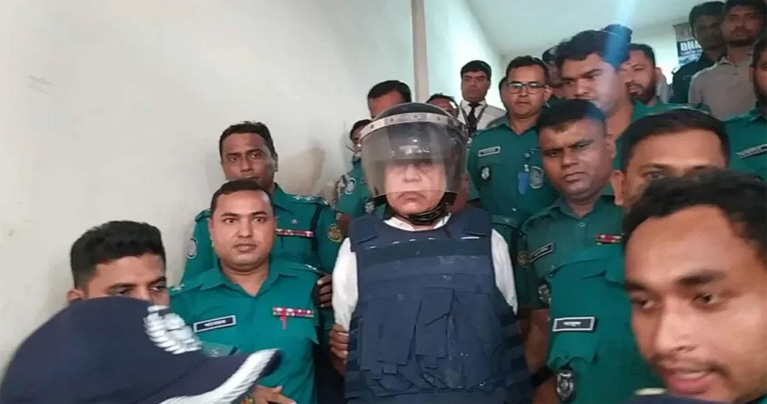 ক্ষমতার লোভ শেখ মুজিবও সামলাতে পারেননি, আদালতকে আউয়াল