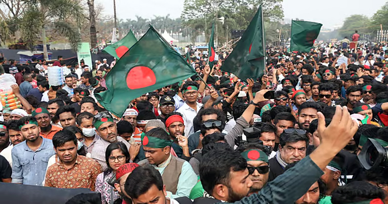 স্লোগানে স্লোগানে মুখর মানিক মিয়া অ্যাভিনিউ