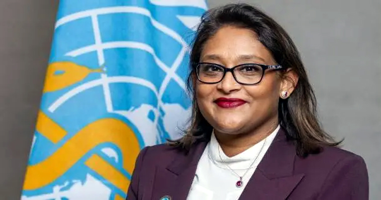 মিথ্যা তথ্যে চাকরি ও অর্থ আত্মসাৎ : পুতুলের নামে দুই মামলা