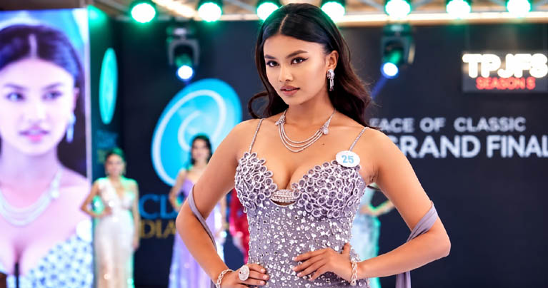 ব্যাচেলর পয়েন্টে নেপালী অভিনেত্রী রাজেশ্রী থাপা