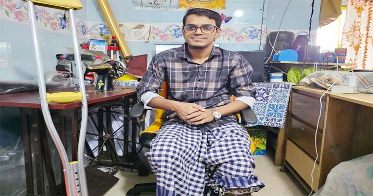 ছাত্র আন্দোলনে গুলিবিদ্ধ রায়হান : শুধু পা নয়, জীবন গেলেও আক্ষেপ থাকতো না