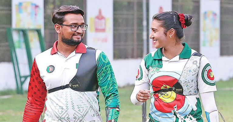 আমরা যুক্তরাষ্ট্রেই থেকে যাব : রোমান