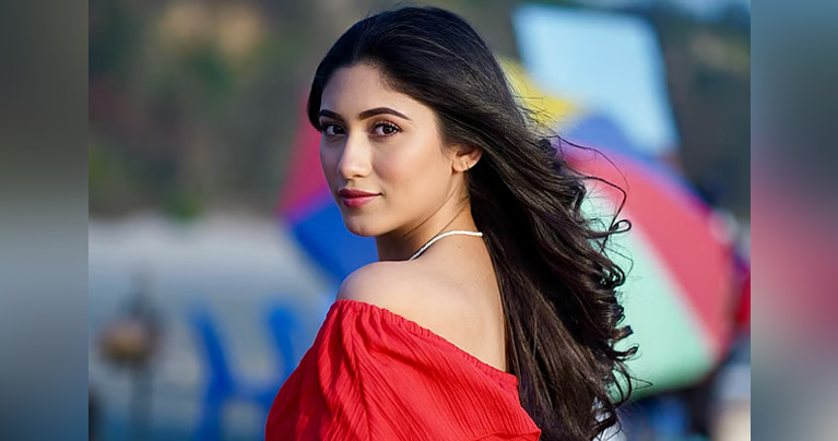 নতুন ওয়েব ফিল্মে সাফা কবির