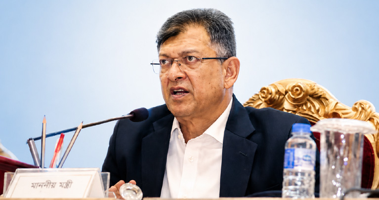 অস্ত্র উদ্ধারের তথ্য দিলে ১০ হাজার থেকে ২ লাখ টাকা পুরস্কার : স্বরাষ্ট্রমন্ত্রী