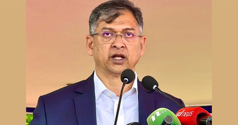 সংসদে গণভোট অধ্যাদেশ বিল হচ্ছে না : স্বরাষ্ট্রমন্ত্রী