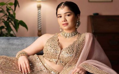 সারার মোহনীয় রূপের নেপথ্যে ৪ ধাপে ত্বকচর্চা