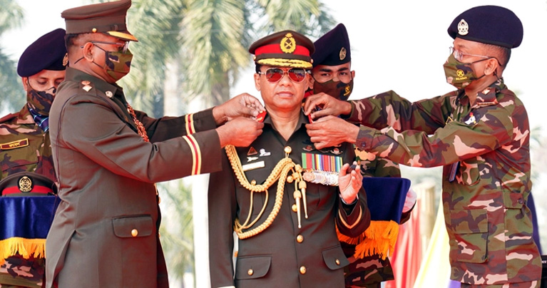 কোর অব সিগন্যালসের ১০ম ‘কর্নেল কমান্ড্যান্ট’ হলেন সেনাপ্রধান